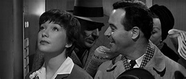 Shirley MacLaine i Jack Lemmon a "The Apartment" (1960) | Best holiday ...