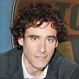 Stephen Mangan to star as detective Dirk Gently - BBC News