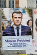 Carteles oficiales de campaña de Emmanuel Macron — Foto editorial de ...