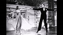 Fred Astaire & Ginger Rogers - Cheek To Cheek - YouTube