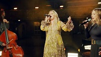 Kelly Clarkson Shares ‘Mine’ Stripped Back Live Performance Video ...