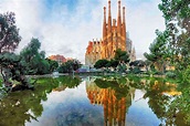 31 Ultimate Things to Do in Barcelona | Cool places to visit, Barcelona ...