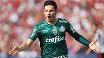 Raphael Veiga celebra mais um título pelo Palmeiras, seu clube do ...