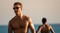Top Gun: Maverick: La escena de la playa es una oda al cuerpo masculino ...