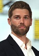 Mike Vogel - Wikipedia