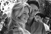 Au mariage mouvementé de Brigitte Bardot et Jacques Charrier