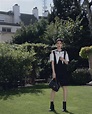 組圖：賈靜雯巴黎時裝周寫真釋出 著黑白配色短裙知性優雅 - 新浪香港