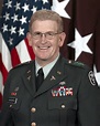 Schoomaker Assumes Command of Army Medical Command | Article | The ...