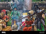 Un ritual de danza del fuego del folklore maya es realizado por un ...