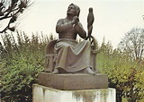 Sculpture d'Isabelle Rommée, parvis dela basilique du Bois… | Flickr