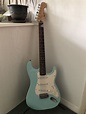 Retro Baby Blue Electric Fender Guitar With Stand | Guitarra prs ...