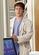 T.R. Knight Returns as George O’Malley on ’Grey’s Anatomy’ | Us Weekly