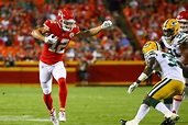 Chiefs promote wide receiver Gehrig Dieter to active roster