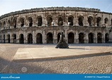 Römischer Amphitheatre, Nimes, Frankreich Stockfoto - Bild von reich ...