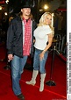 Pamela Anderson et Kid Rock 07/11/2002 - - Purepeople