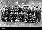 La squadra di calcio sovietica per la Wotld Cup 1966 durante una ...