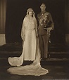 Lady Elizabeth Bowes-Lyon Wedding Dress | Royal wedding dress, Lady elizabeth, Royal wedding