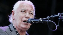 Gary Brooker Dead: Frontman of Rock Band Procol Harum Dies at 76 – The ...
