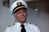 'The Love Boat' captain Gavin MacLeod dead at 90