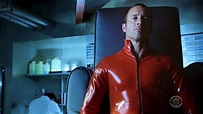 Guys in Trouble - Alex O'Loughlin in Hawaii Five-0 - Cocoon