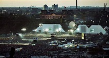 Roger Waters - Live at the Berlin Wall 1990 - Michael Jurick Photography