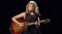 Tori Kelly's Emotional "Hallelujah" Cover for Emmys 2016 In Memoriam ...
