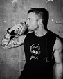Rian Dawson; ATL, All Time Low; black and white, photo