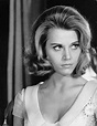 30 Beautiful Black and White Portraits of a Very Young Jane Fonda From ...