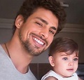 Cauã Reymond mostra filha bebê com Grazi e encanta: “perfeição“