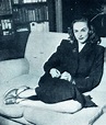 Hjördis Tersmeden at home in Stockholm, summer 1946 – Hjördis Genberg Niven