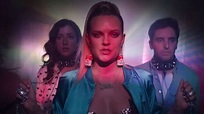 Tove Lo dévoile son nouveau clip "Bitches" avec Charli XCX et Icona Pop