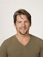 Zachary Knighton ficha por Parenthood - Series Adictos