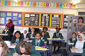 Walthamstow School for Girls - Welcome to our New Year 7 Students