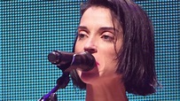 St Vincent - Dancing With A Ghost / Slow Disco - O2 Academy Brixton ...