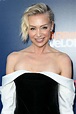 Portia De Rossi – Posing at Arrested Development Show Premiere ...