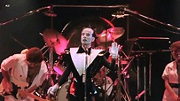 Klaus Nomi - Total Eclipse 1981 Live Video HD - YouTube