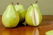 Skin Benefits Of Pears Find out what are the amazing pear benefits for ...