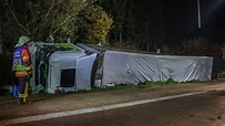 Unfall A7 Ellwangen: Lkw kommt von der Fahrbahn ab - Autobahn war voll ...