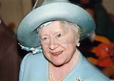 The Queen Mother at Windsor - Beautiful England Photos