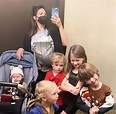 Hilaria Baldwin insieme a tutti i suoi figli su Instagram | Gossip