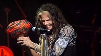 Steven Tyler Sings ‘Rattlesnake Shake’ With Mick Fleetwood and Friends ...