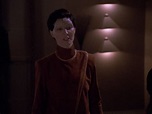 "The Outcast" (S5:E17) Star Trek: The Next Generation Screencaps