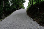 How to Stabilize a Steep Gravel Driveway - TRUEGRID Pavers