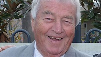 Ernie Sigley: Broadcaster dies aged 82 after battling Alzheimer’s ...