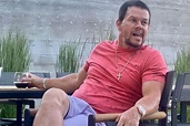 Mark Wahlberg sofreu com dieta de 11.000 calorias por dia