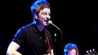 "Half the World Away" - Noel Gallagher live @ Royal Albert Hall, London ...