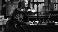 "Madame Curie" (1943), filme que conta a história da mulher pioneira na ...