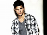 Taylor Lautner Wallpaper - Taylor Lautner Wallpaper (27265268) - Fanpop