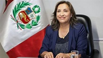 Quién es Dina Boluarte, la nueva presidenta de Perú