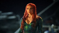 Amber Heard Reveals Her Sexy Green Suit For ‘Aquaman’ - YouTube